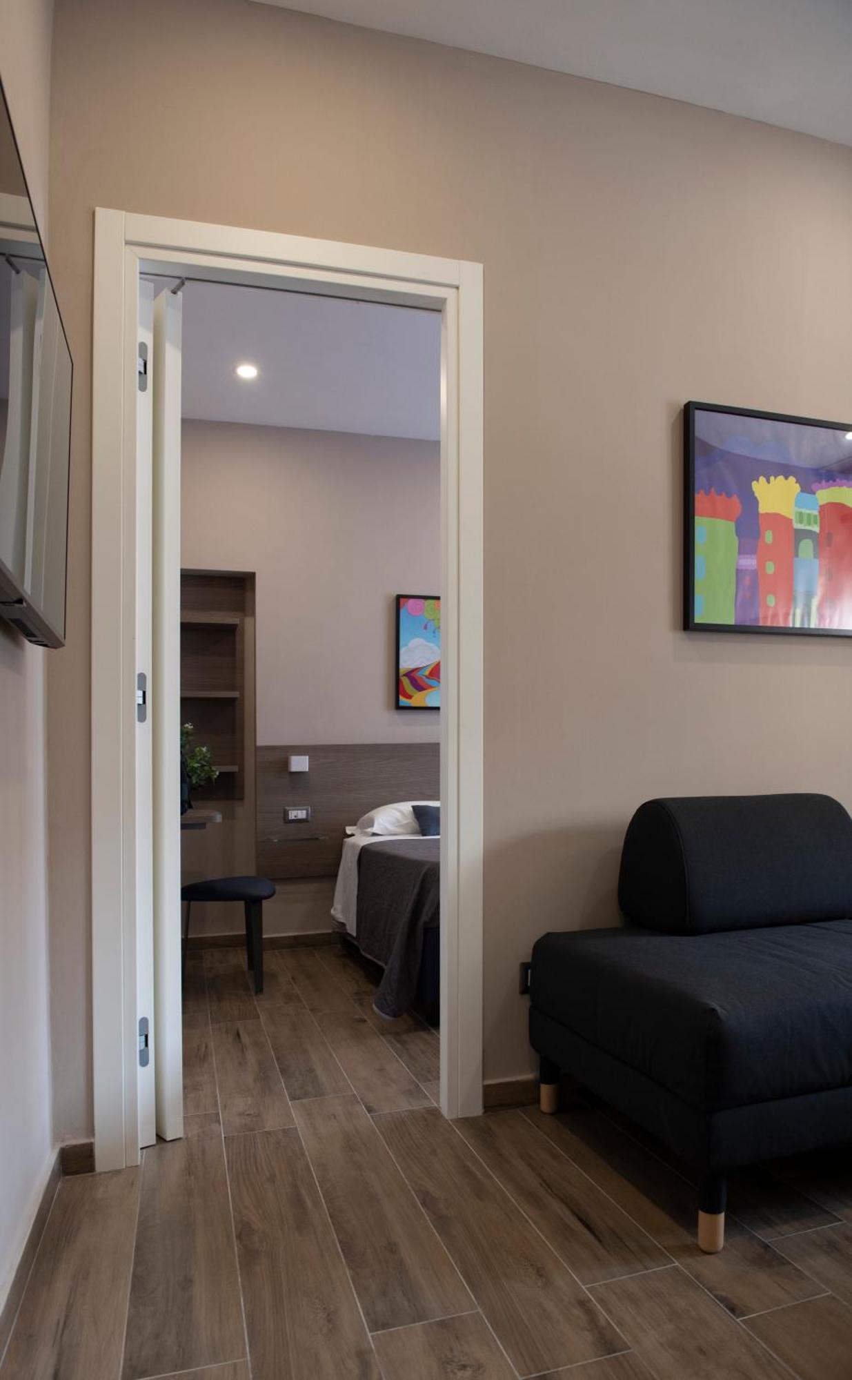 Famalu Apartments ナポリ エクステリア 写真