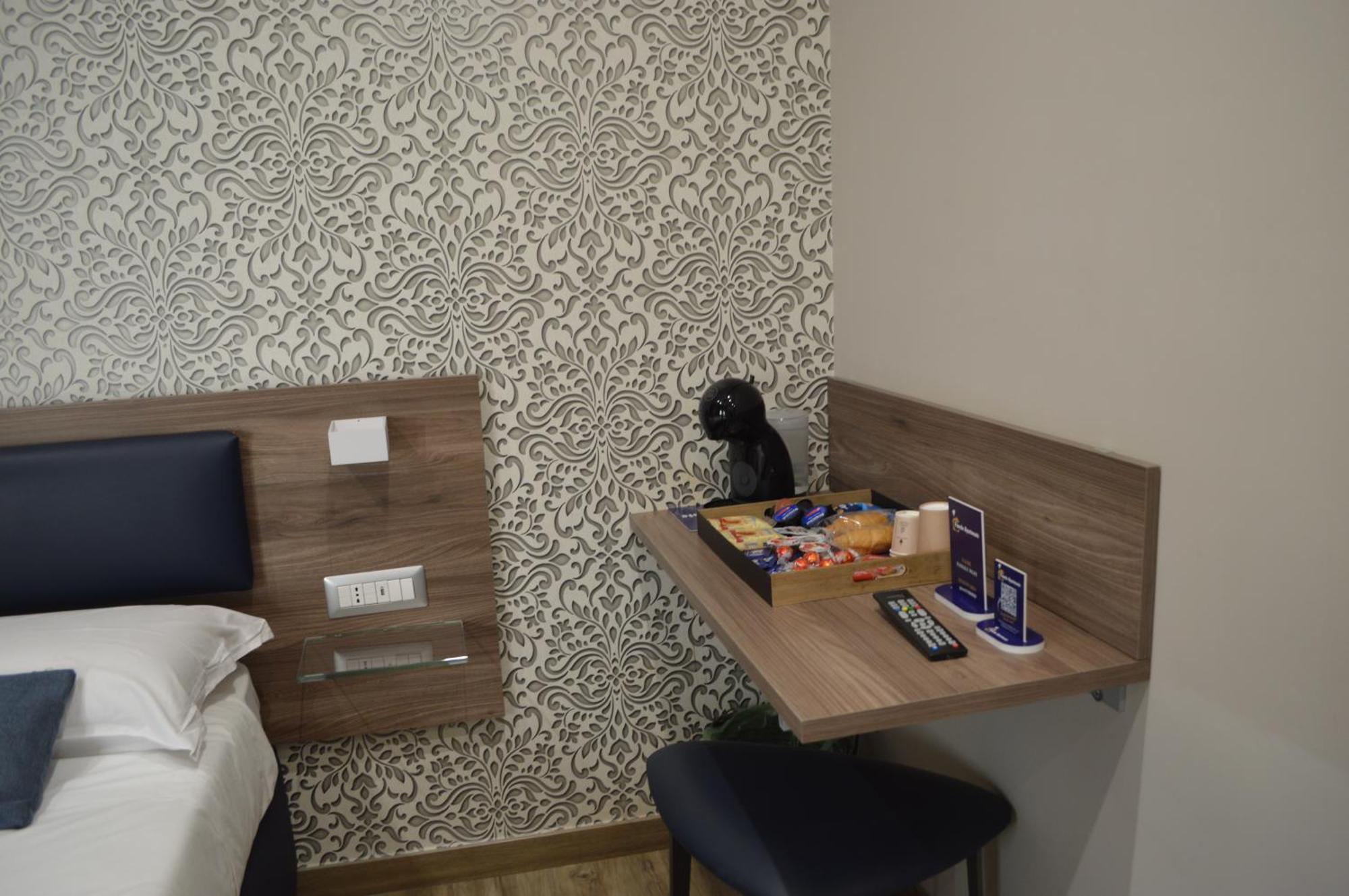 Famalu Apartments ナポリ エクステリア 写真