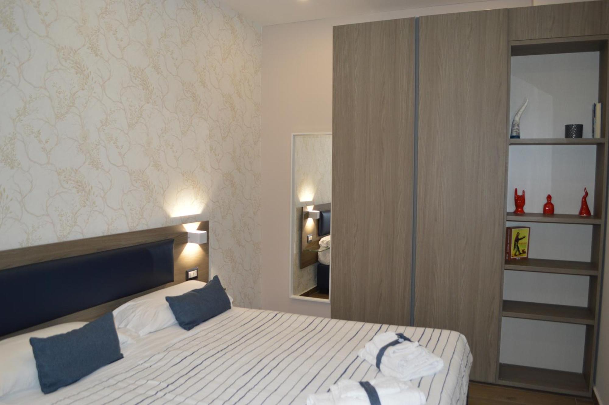 Famalu Apartments ナポリ エクステリア 写真