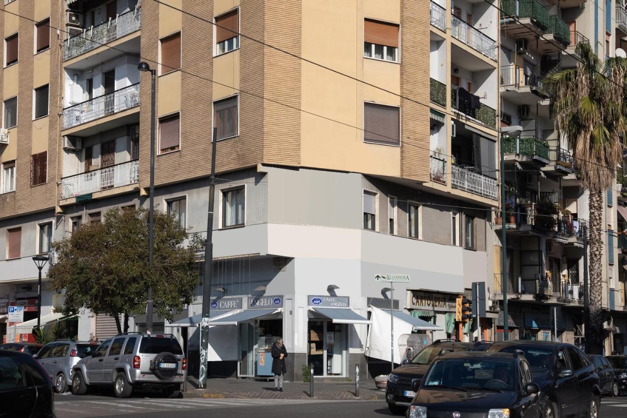 Famalu Apartments ナポリ エクステリア 写真